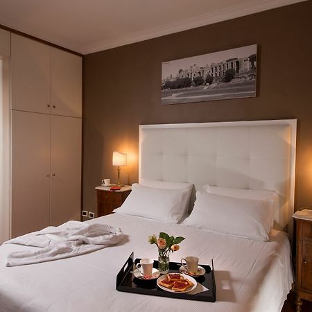 Astrid Roma Suites ภายนอก รูปภาพ